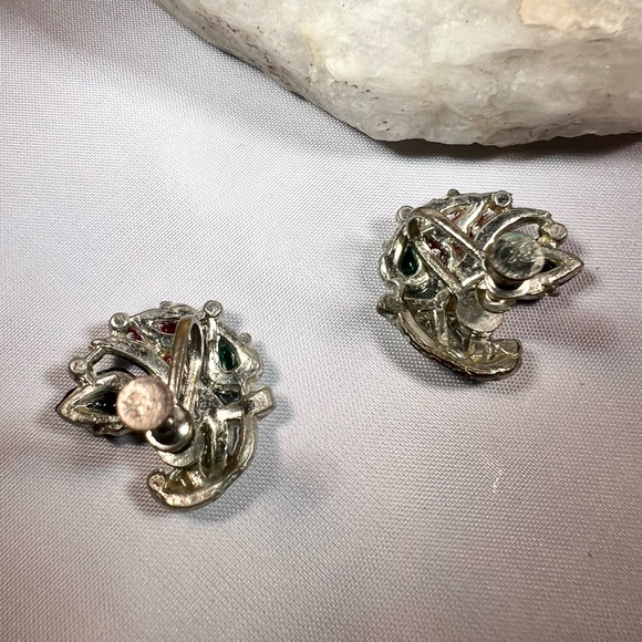 Vintage Unsigned Trifari Art Deco Fruit Salad Tutti Frutti Poured Glass Earrings - Picture 3 of 7